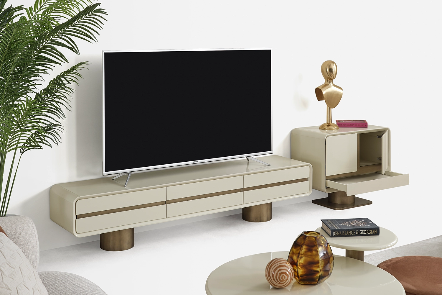 ASTOR TV ÜNİTESİ